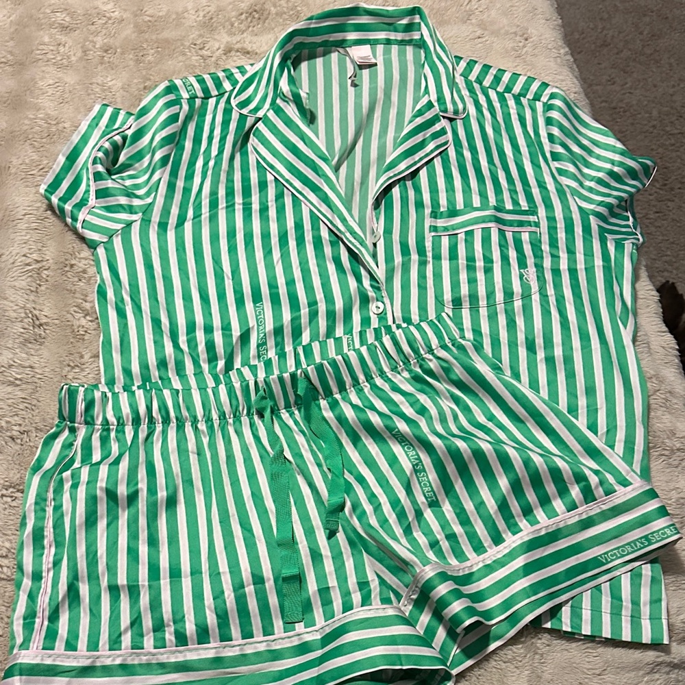 Victoria's Secret Green and White Striped Sleepwear